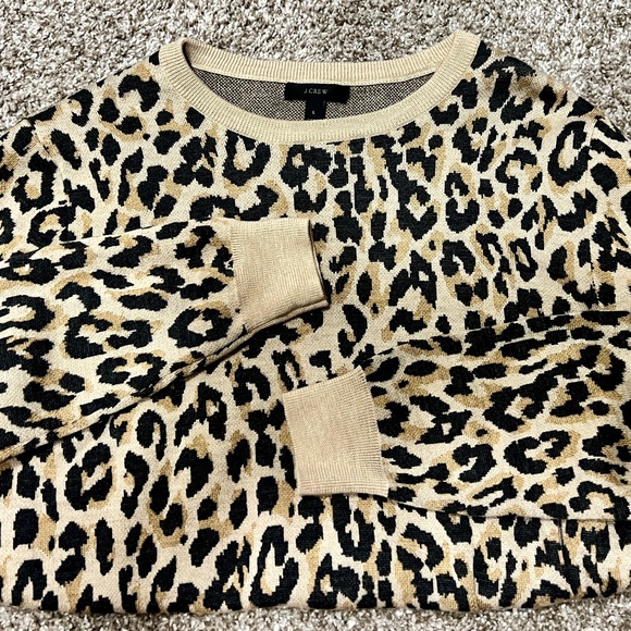 J Crew Leopard print sweater, tan and black. Size Large. - Picture 3 of 3